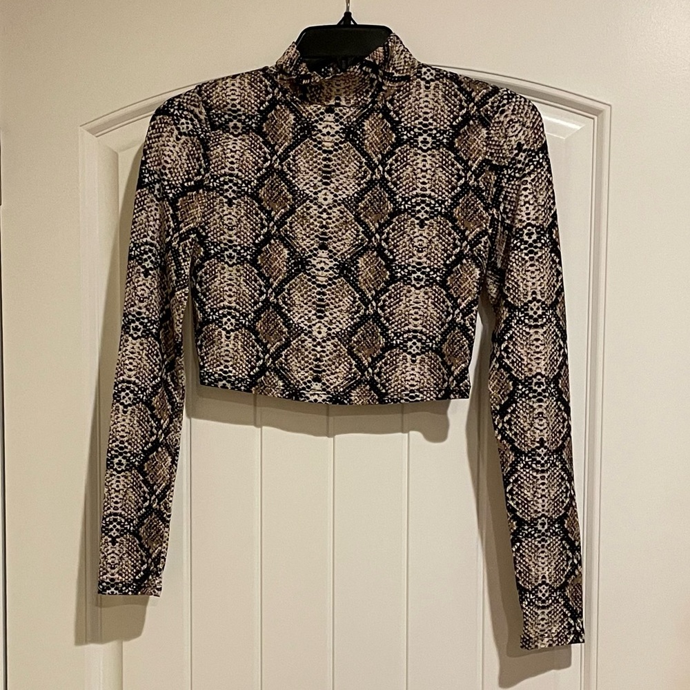 Forever 21 Crop Top